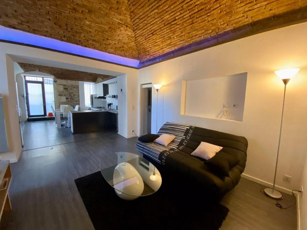 Jolie Appartement T2 Nîmes Exteriér fotografie